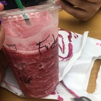 Photo taken at Starbucks by Feer G. on 7/29/2018