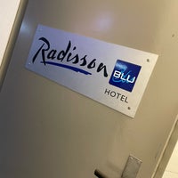 Photo taken at Radisson Blu by 𝐒hanie on 9/14/2023