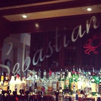 รูปภาพถ่ายที่ Sebastian&amp;#39;s Bar &amp;amp; Grill โดย travis l. เมื่อ 7/3/2013