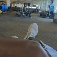 Photo taken at Gate D8 by Nicco on 6/6/2021