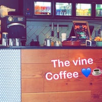 Foto tirada no(a) The Vine Coffee Roasters por closed em 9/11/2018