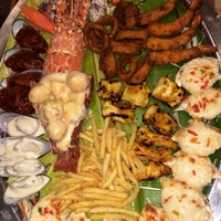 Photo taken at مطعم بحر الامارات Emirates Seafood Restaurant by Aysha  🪬 🧿 on 3/30/2019