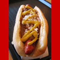 Das Foto wurde bei Pee Wee&amp;#39;s Famous Hot Dogs and Hamburgers von Pee Wee&amp;#39;s Famous Hot Dogs and Hamburgers am 10/18/2013 aufgenommen