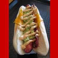 Das Foto wurde bei Pee Wee&amp;#39;s Famous Hot Dogs and Hamburgers von Pee Wee&amp;#39;s Famous Hot Dogs and Hamburgers am 10/18/2013 aufgenommen