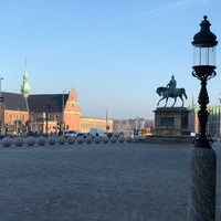Photo taken at Christiansborg Slot by Zhanna T. on 2/26/2019