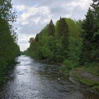 Photo taken at Pitkäkosken kävelysilta by Zhanna T. on 5/25/2019