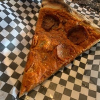 Photo taken at Pizza Head by José on 8/9/2019
