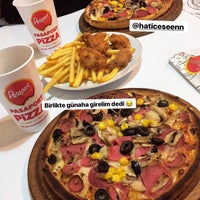 Photo taken at Pasaport Pizza by Gizem E. on 1/22/2018