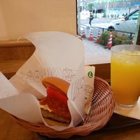 Photo taken at MOS Burger by りょう み. on 4/28/2023