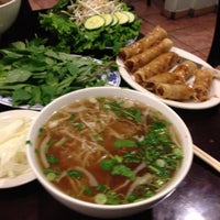 Photo taken at Vietnam Restaurant by Linda L. on 4/16/2013