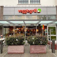 Foto tirada no(a) Veggie Grill por Ani K. em 12/27/2022