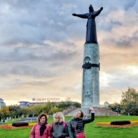 Photo taken at Монумент Матери-Покровительницы by Vasily I. on 10/8/2019