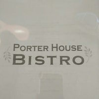 รูปภาพถ่ายที่ Porter House Bistro โดย TL F. เมื่อ 6/11/2016