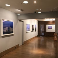 Photo taken at Howard Greenberg Gallery by Harlan E. on 10/21/2017