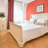 Das Foto wurde bei Hotel Suite Home Prague von Hotel Suite Home Prague am 10/14/2015 aufgenommen