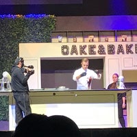 Photo taken at Cake and Bake Master by Lili C. on 10/29/2017