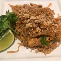 Das Foto wurde bei Thailandes Restaurant von Zhabenya am 7/4/2019 aufgenommen
