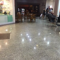 12/6/2016 tarihinde Fabricio S.ziyaretçi tarafından Rio Preto Shopping Center'de çekilen fotoğraf