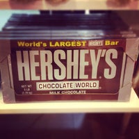 Photo taken at Hershey’s Chocolate by Ivan S. on 11/22/2012