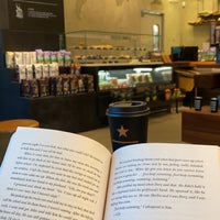 Photo taken at Starbucks Reserve by SHEM 🧘🏼‍♀️🇸🇦🇺🇸 on 9/1/2022