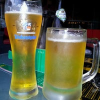 Das Foto wurde bei The Beer Café von Charu S. am 10/3/2012 aufgenommen