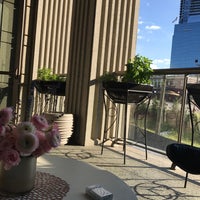 Photo taken at Mandarin Oriental, Atlanta by Süleyman ö. on 8/24/2017
