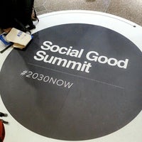 Photo taken at Social Good Summit at 92nd Street Y by Blue Cups U w. on 9/24/2013