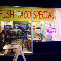รูปภาพถ่ายที่ The Burrito Shop โดย The Burrito Shop เมื่อ 11/6/2013