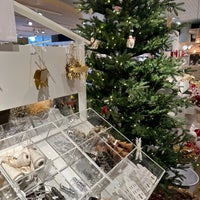 Photo taken at Crate &amp;amp; Barrel by James Z. on 12/16/2023