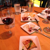 Foto diambil di Cheuvront Restaurant &amp;amp; Wine Bar oleh Corey pada 12/16/2012