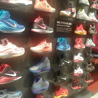 nike store fairview