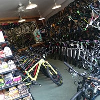 Coqui Cyclery Bicycle Store in Woodland Heights