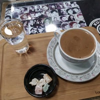 Photo prise au Yeşilçam Kumda Kahve par Nubar A. le2/10/2020