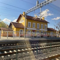 Photo taken at Çumra Tren İstasyonu by 🥔ⓢ̧ⓘⓢ̧ⓚⓞ ⓟ. on 12/8/2022