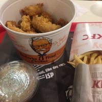 10/17/2017 tarihinde AusŦin L.ziyaretçi tarafından KFC'de çekilen fotoğraf