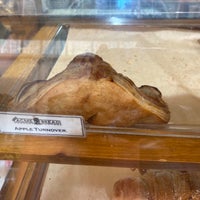 Photo taken at Acme Bread Company by Tom L. on 9/30/2021
