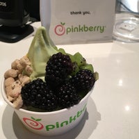 Photo taken at Pinkberry by Minh on 6/5/2018