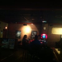 Снимок сделан в Tom &amp;amp; Jerry&amp;#39;s Bar &amp;amp; Lounge пользователем Coral O. 11/17/2012