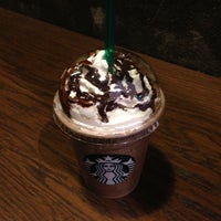 Photo taken at Starbucks by 🅺🅴🆁🆃🅴🅽 on 4/11/2013