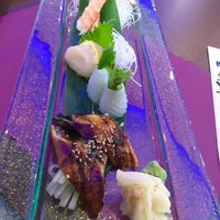 Foto diambil di Suki Sushi oleh Suki Sushi pada 11/28/2016