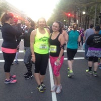 Photo taken at Nike Women&amp;#39;s 1/2 Marathon DC 2014 by Una on 4/27/2014