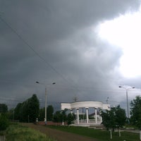 Photo taken at Аллея Славы by Андрей Ж. on 5/27/2014