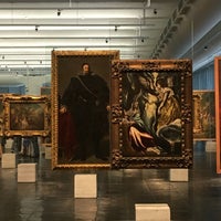 Photo taken at São Paulo Museum of Art by T M. on 6/19/2016