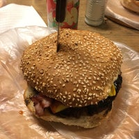 Foto scattata a Grill &amp;amp; Burger da Jose D. il 1/22/2016