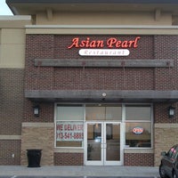 รูปภาพถ่ายที่ Asian Pearl โดย Asian Pearl เมื่อ 11/21/2016