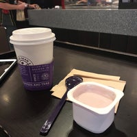 Photo taken at The Coffee Bean &amp;amp; Tea Leaf by Joice B. on 3/6/2019