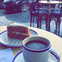 Foto tirada no(a) RECIPE Café por Allawi em 12/8/2017