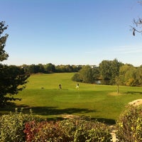 Photo taken at Golf De Gonesse by Yung-Ta�k S. on 9/30/2012