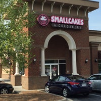 Photo taken at smallcakes by Chip M. on 7/18/2015