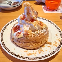 Photo taken at Komeda&amp;#39;s Coffee by K on 12/16/2023